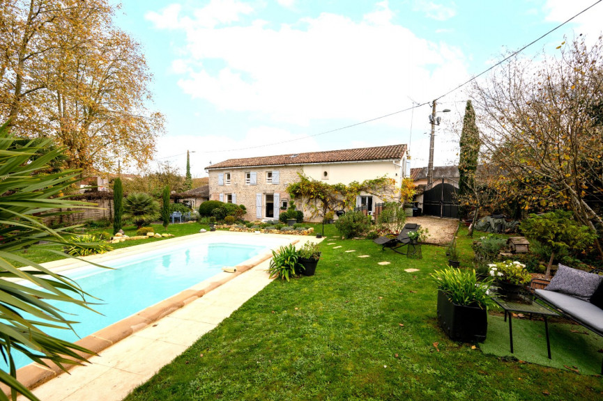 vente Maison Ruffec - Photo 12