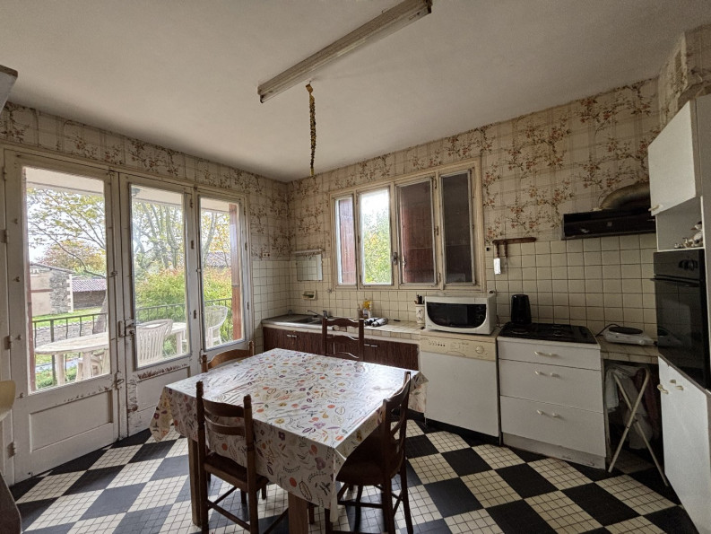 sale Maison Villefagnan - Photo 3