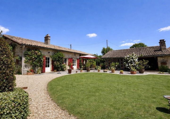 vente Maison de caractère Saint Coutant