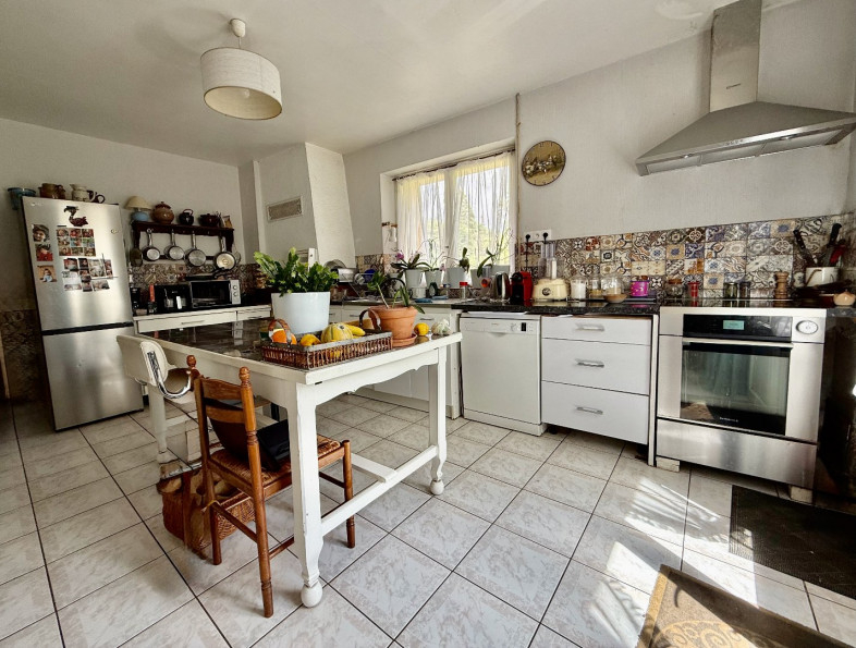 sale Maison de caractère Saint Coutant - Photo 12