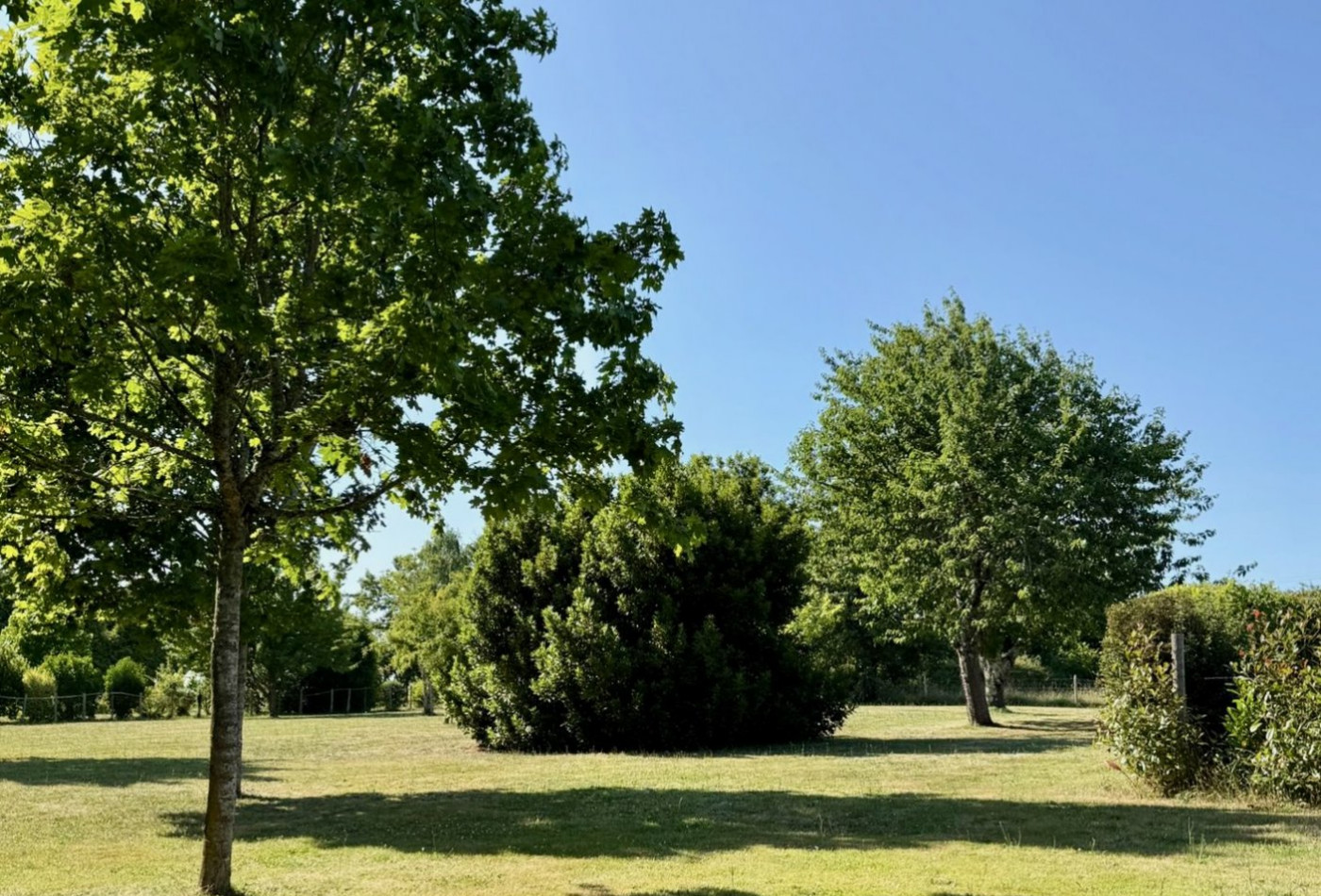 vente Maison Le Bouchage - Photo 2