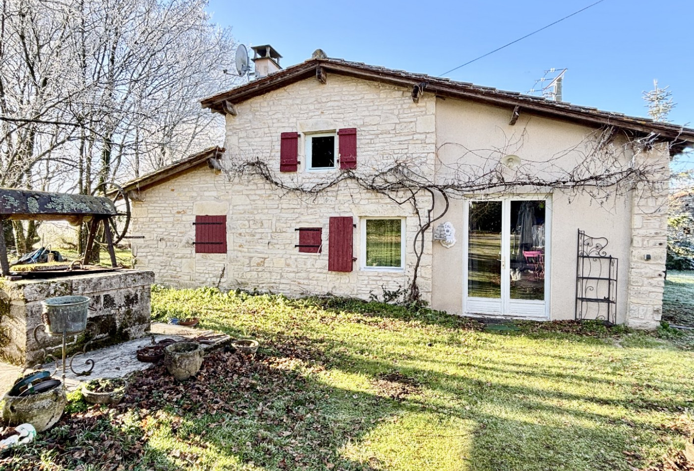 vente Maison Saint Fraigne - Photo 2