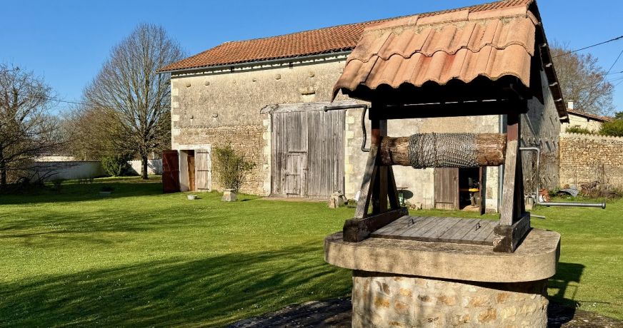 vente Maison Clussais La Pommeraie