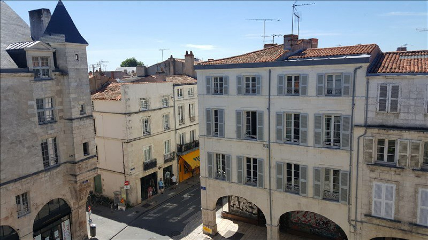vente Appartement  rnover La Rochelle