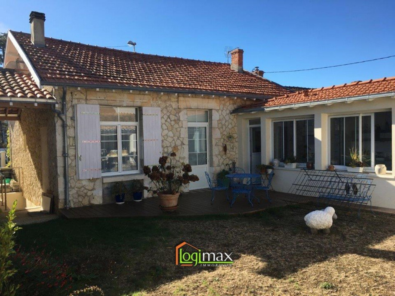 Vente maison La rochelle Port neuf, 110m² 317m² 3 pièces Vente maison La rochelle Port neuf, 110m² 317m² 3 pièces