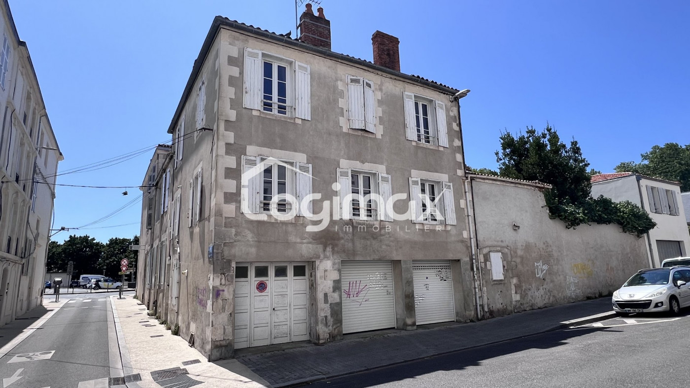 vente Maison La Rochelle - Photo 1