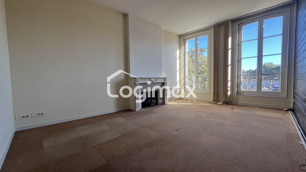 vente Appartement à rénover La Rochelle - Photo 1