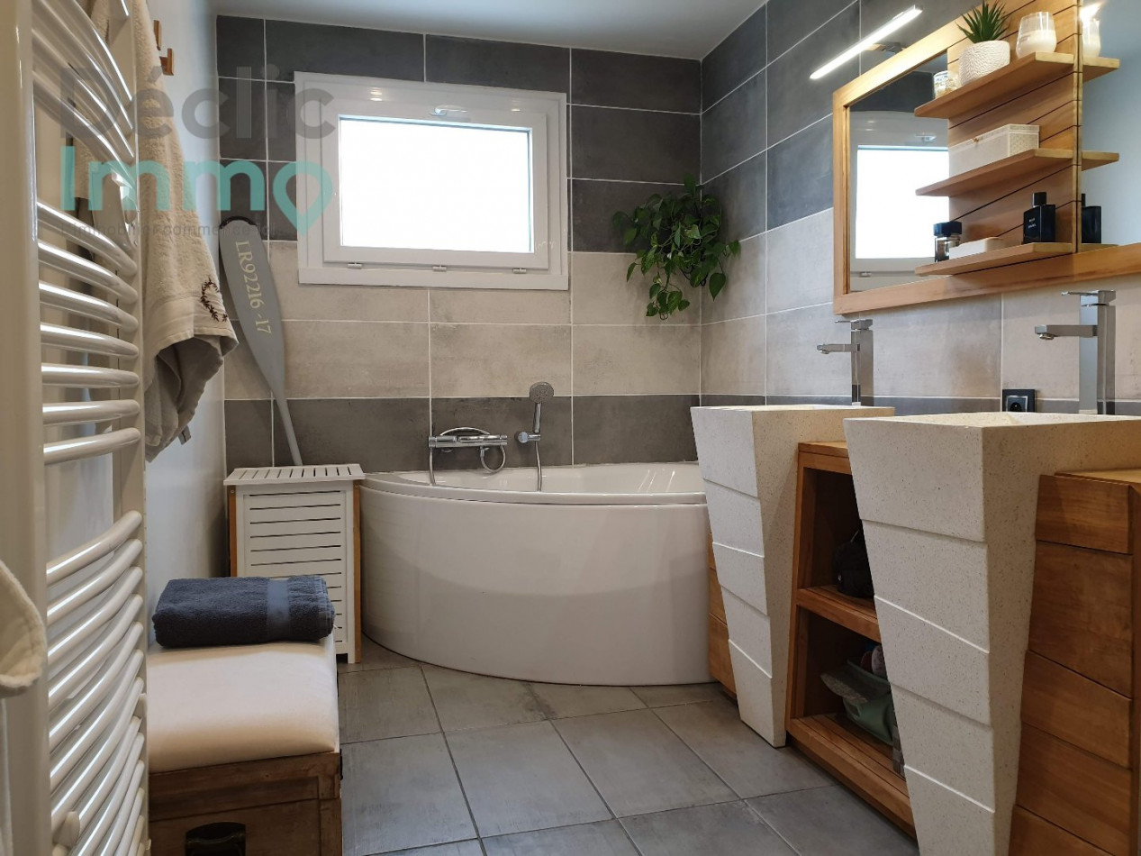 vente Maison Yves - Photo 8