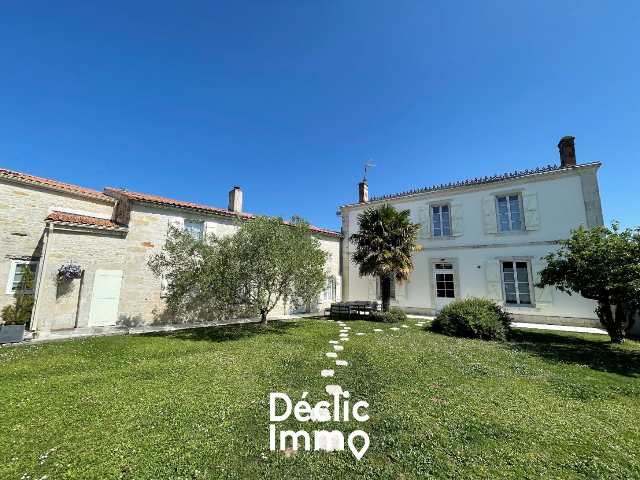 vente Maison en pierre Sainte Soulle - Photo 1