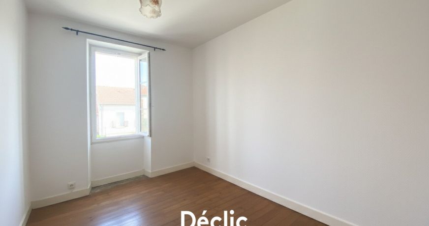 vente Maison de village Breuil Magne