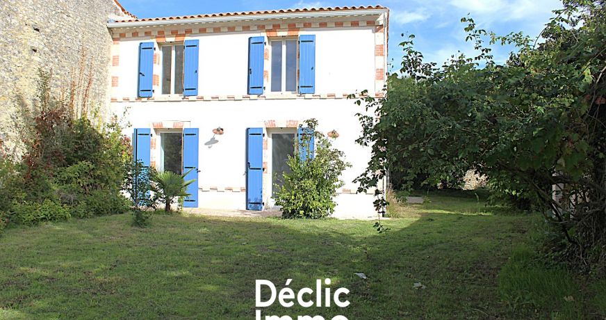 vente Maison de village Rochefort