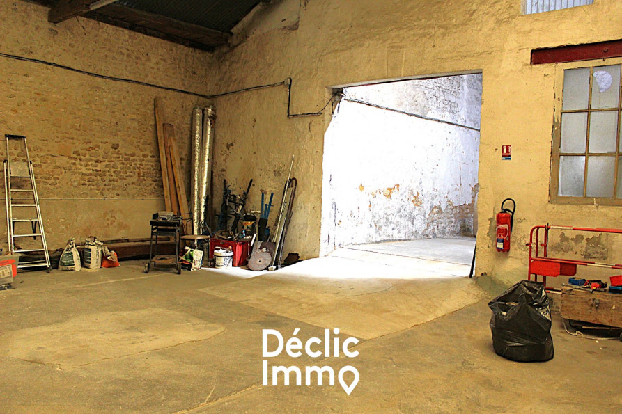 vente Immeuble de rapport Saint Jean D'angely - Photo 9