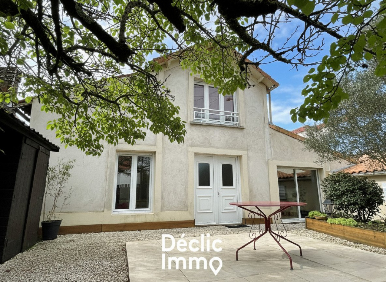 vente Maison Rochefort - Photo 1