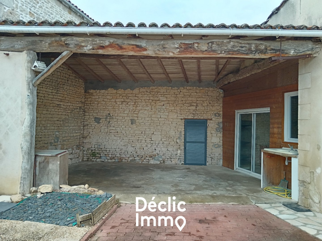 vente Maison individuelle Saint Pierre De Juillers - Photo 10