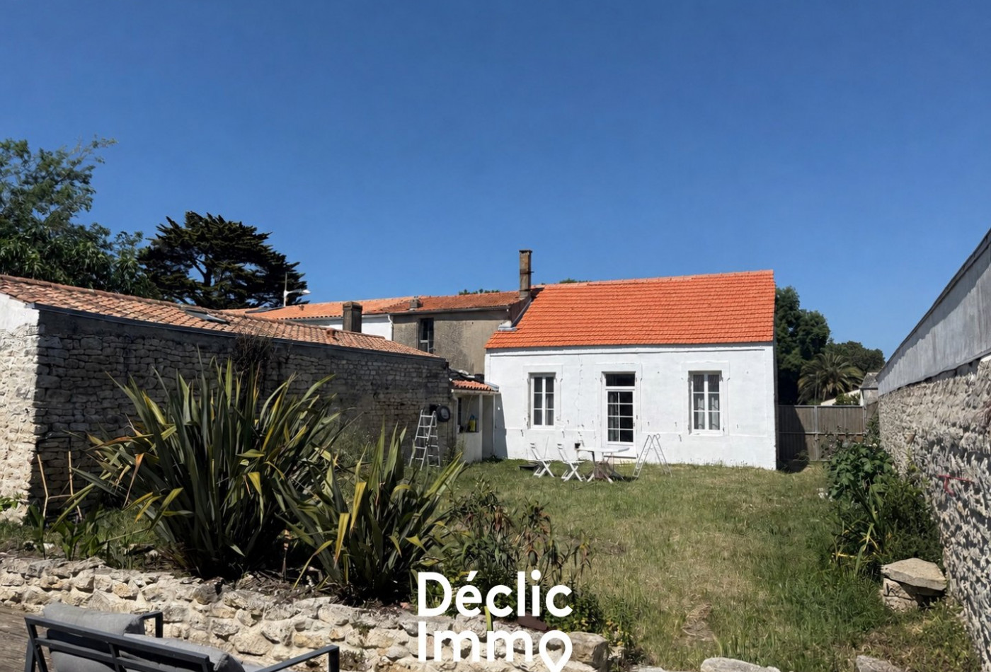 vente Maison à rénover Saint Pierre D'oleron - Photo 1
