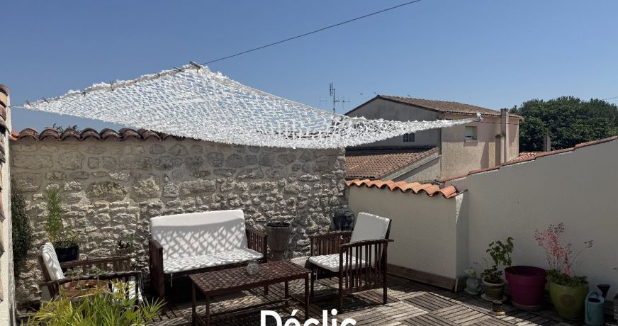 vente Maison et dépendances Saint Just Luzac