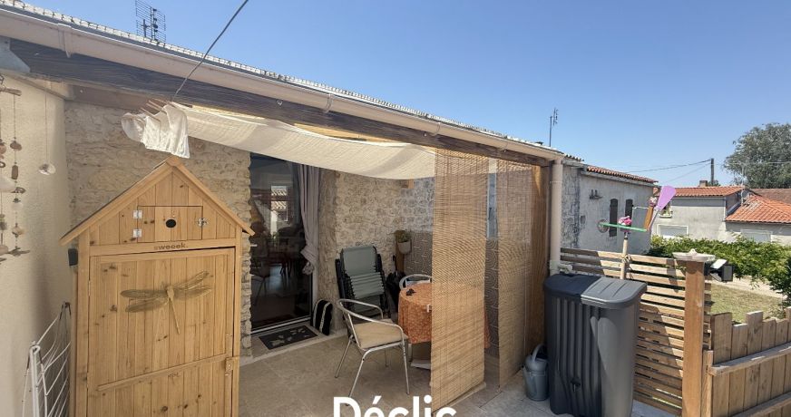vente Maison et dépendances Saint Just Luzac