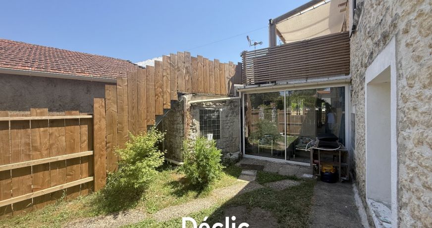 vente Maison et dépendances Saint Just Luzac