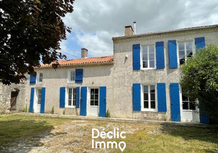 vente Maison en pierre Chervettes