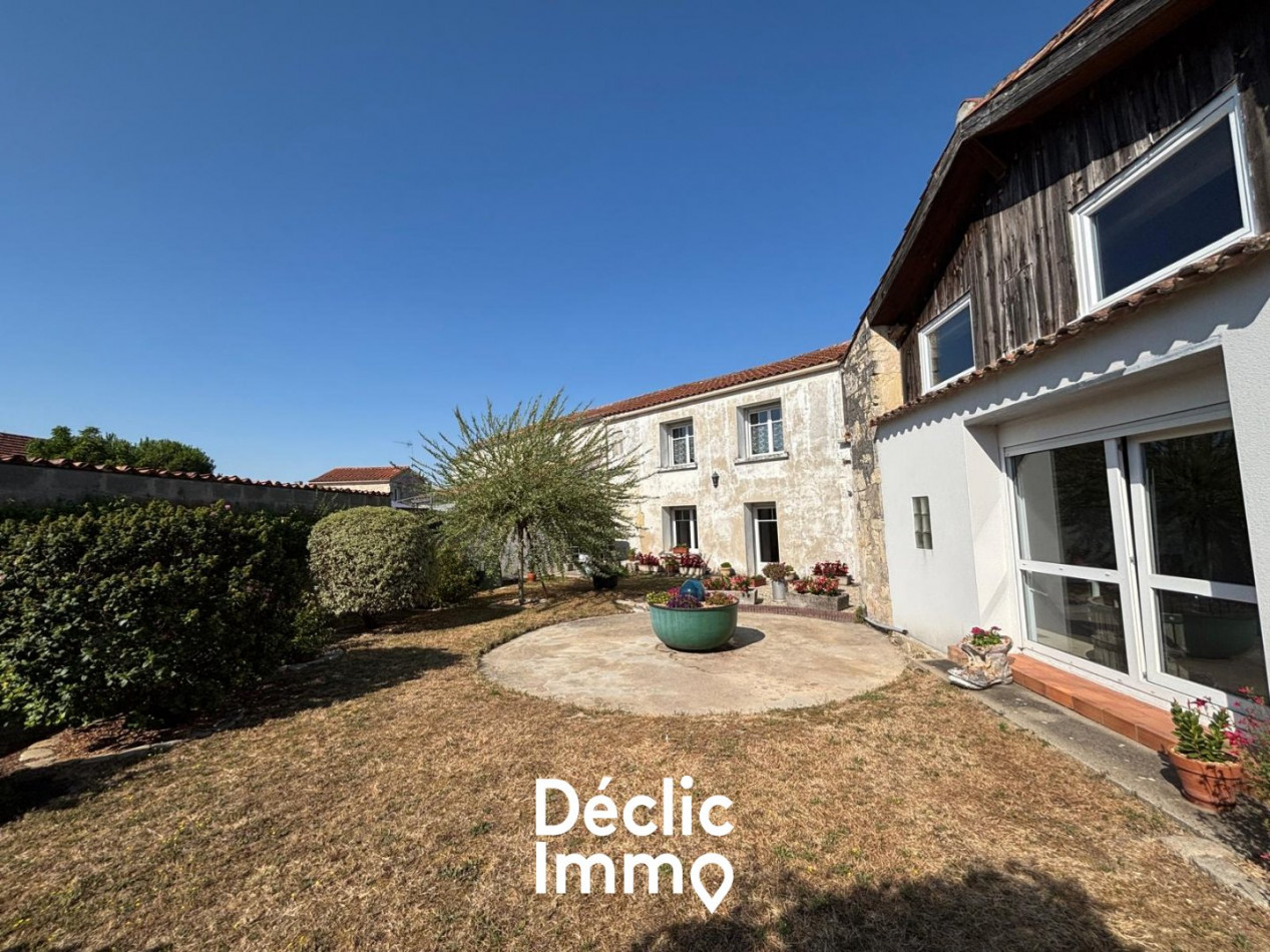vente Maison de caractère La Jarrie - Photo 1