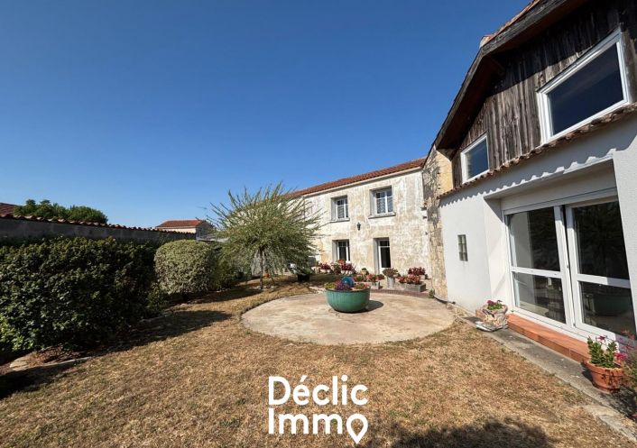 vente Maison de caractère La Jarrie