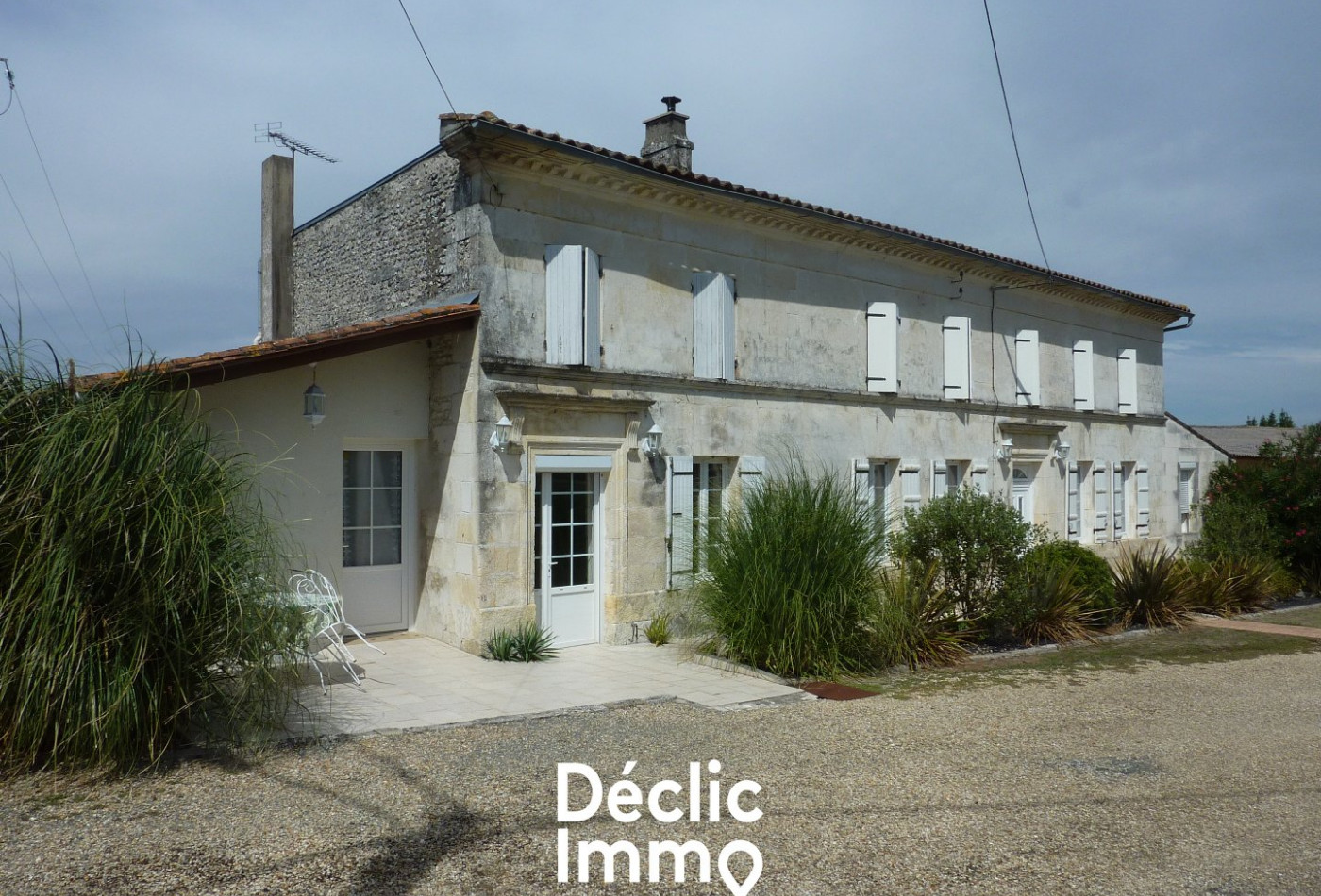 vente Maison et dépendances Colombiers - Photo 1