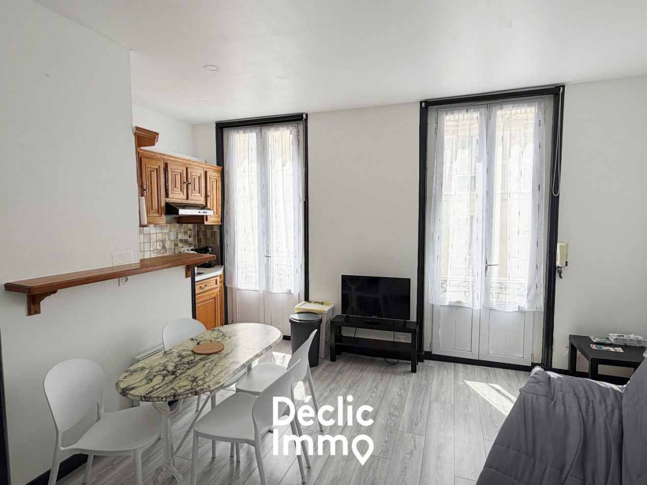 vente Appartement ancien La Rochelle - Photo 2
