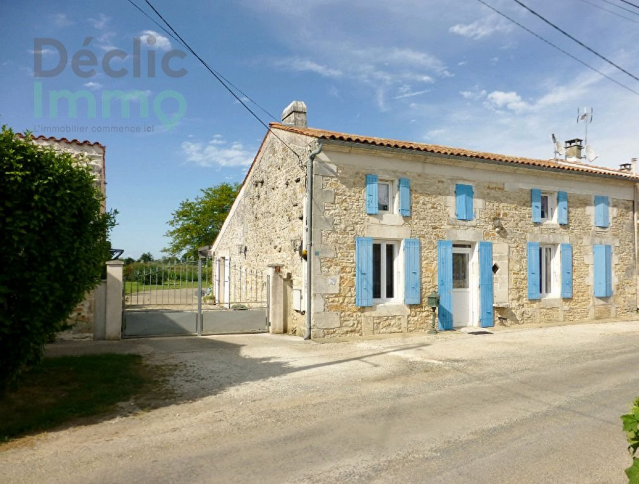 vente Maison Trizay - Photo 1