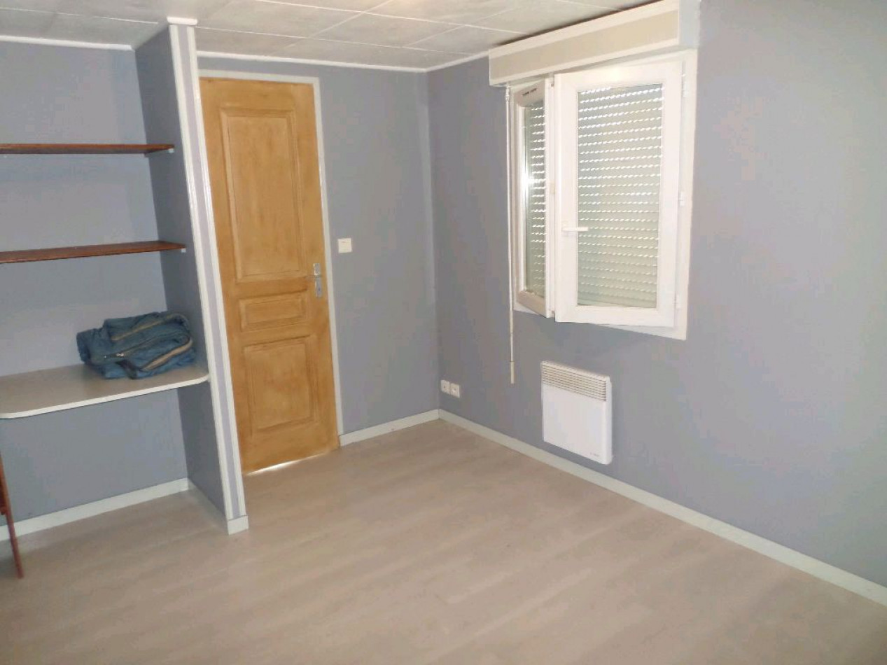 vente Maison Saint Georges Des Coteaux - Photo 11