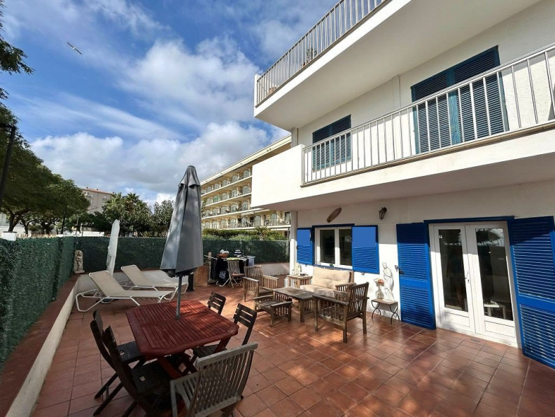 vente Appartement Roses - Photo 1