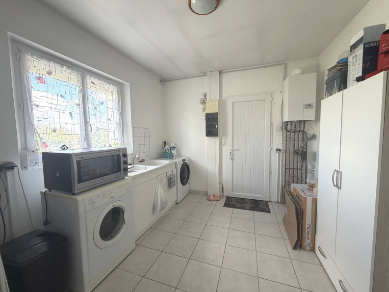 location Maison Saintes - Photo 9