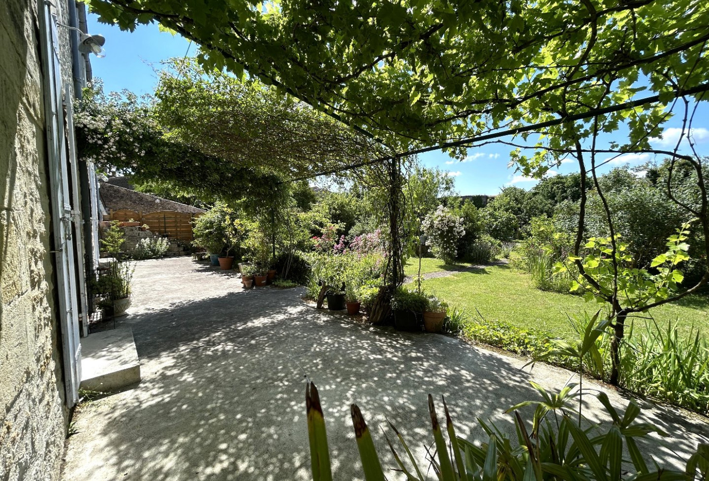 vente Maison bourgeoise Gemozac - Photo 10