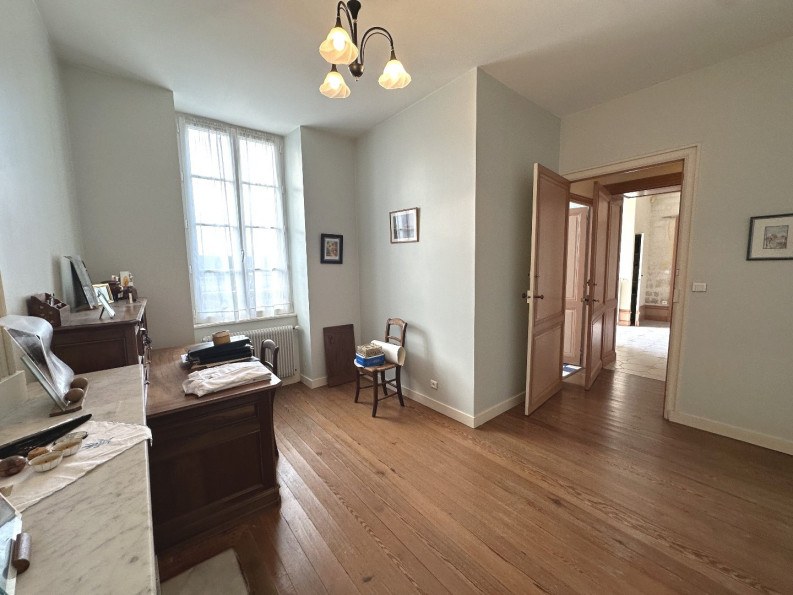 vente Maison bourgeoise Tesson - Photo 10