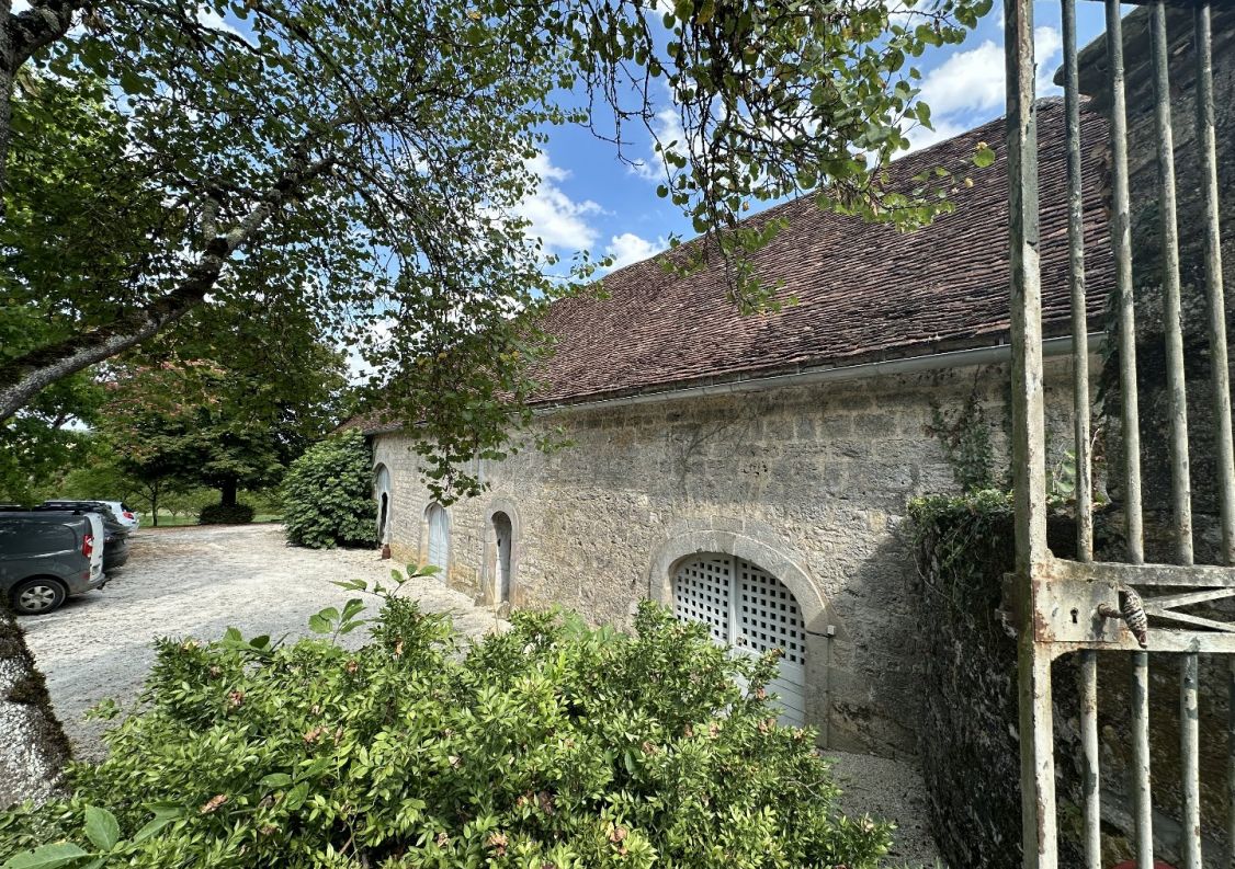 vente Maison de maître La Chapelle Aux Saints
