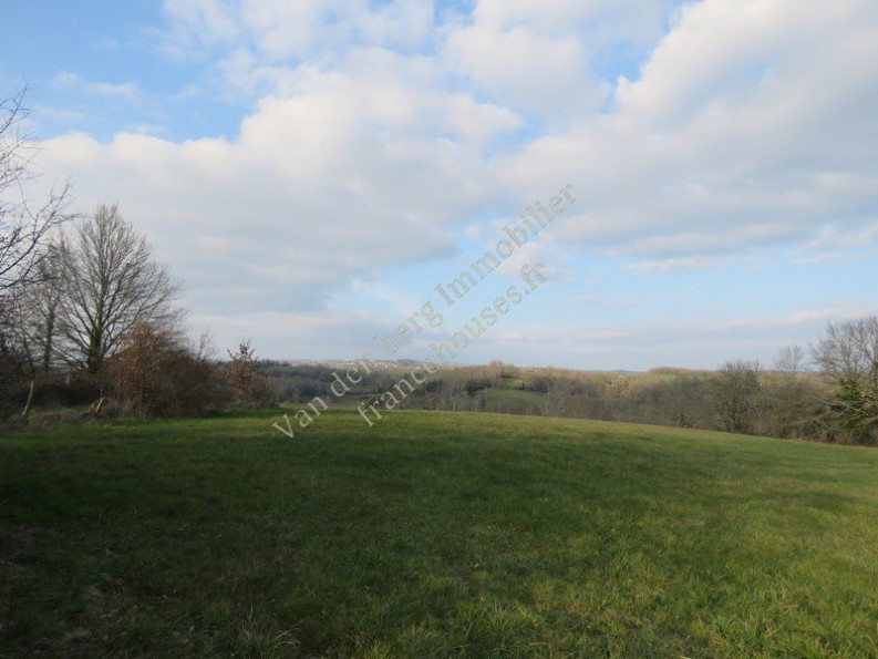 sale Terrain constructible Ayen - Photo 1