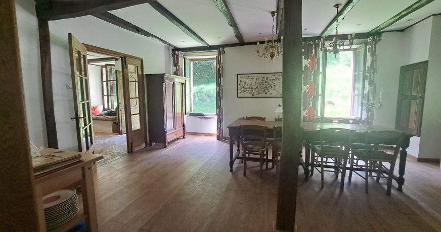 vente Moulin La Roche Canillac