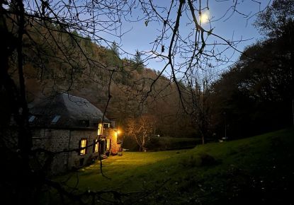 vente Moulin La Roche Canillac