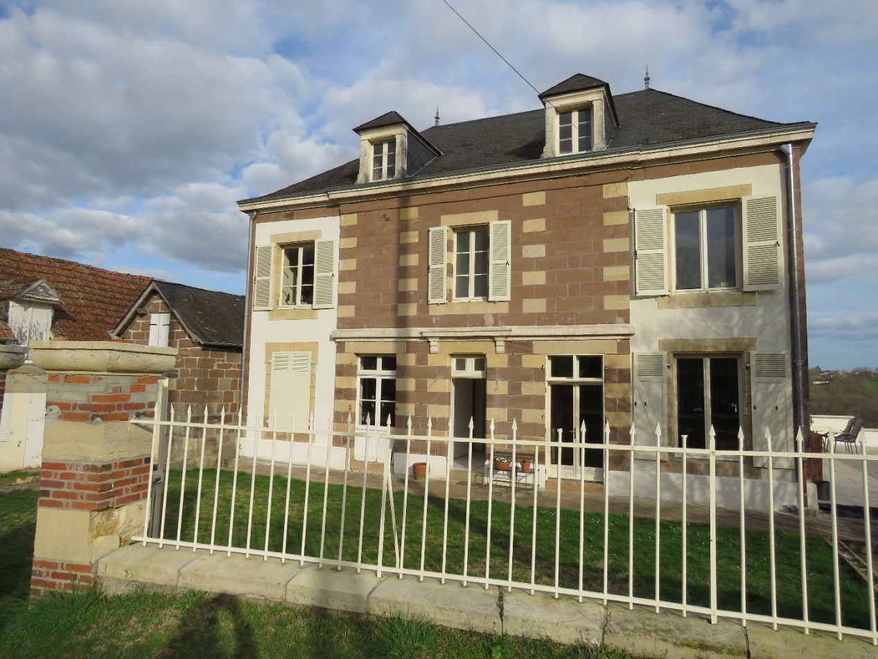 à vendre Maison bourgeoise Yssandon - Photo 1