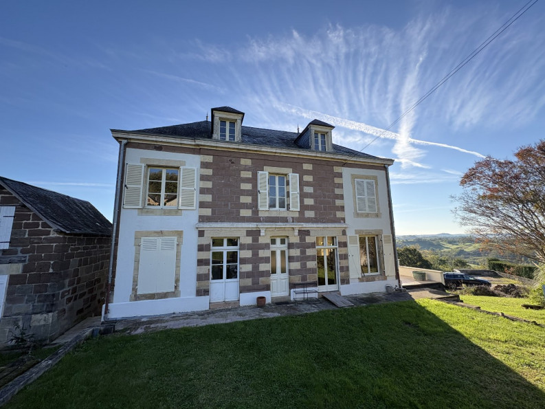 sale Maison bourgeoise Yssandon - Photo 3