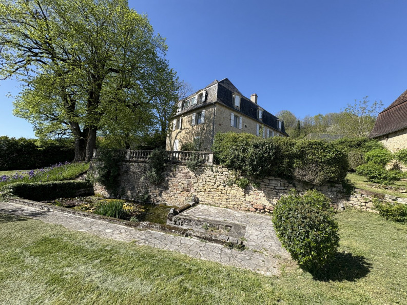sale Maison de caractère Coubjours - Photo 2