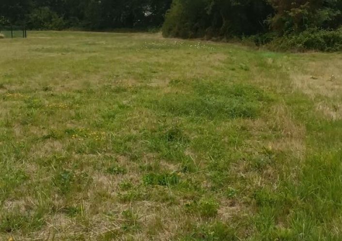 à vendre Terrain constructible Brignac La Plaine