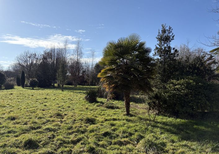 à vendre Maison Salon La Tour