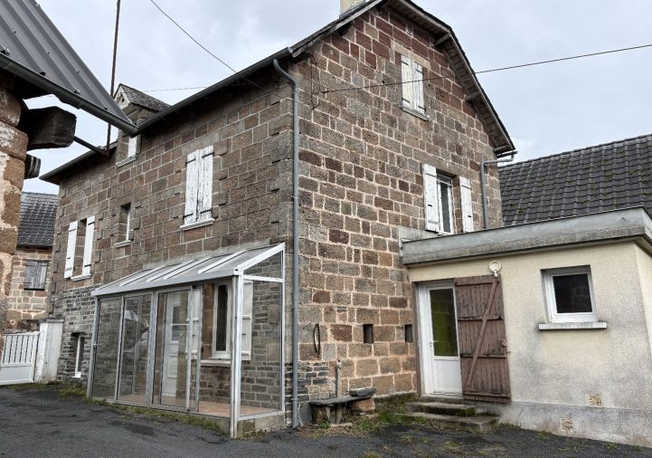 sale Maison de hameau Saint Aulaire