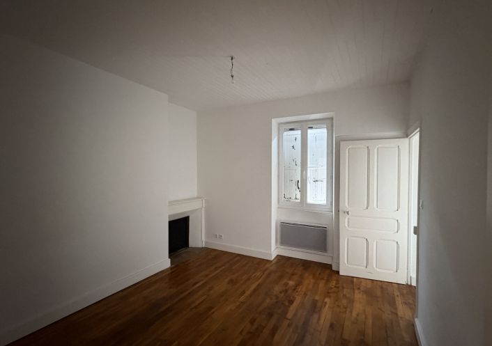 à vendre Maison de hameau Saint Aulaire