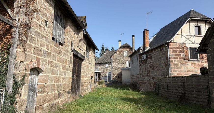 vente Maison de hameau Saint Aulaire
