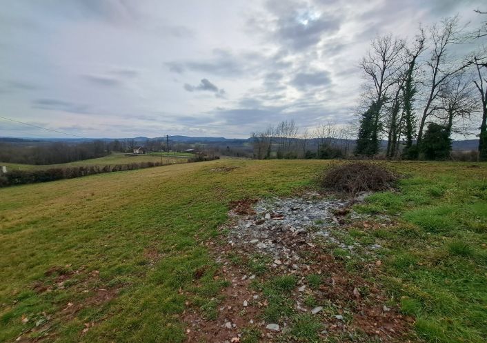 à vendre Terrain constructible Juillac