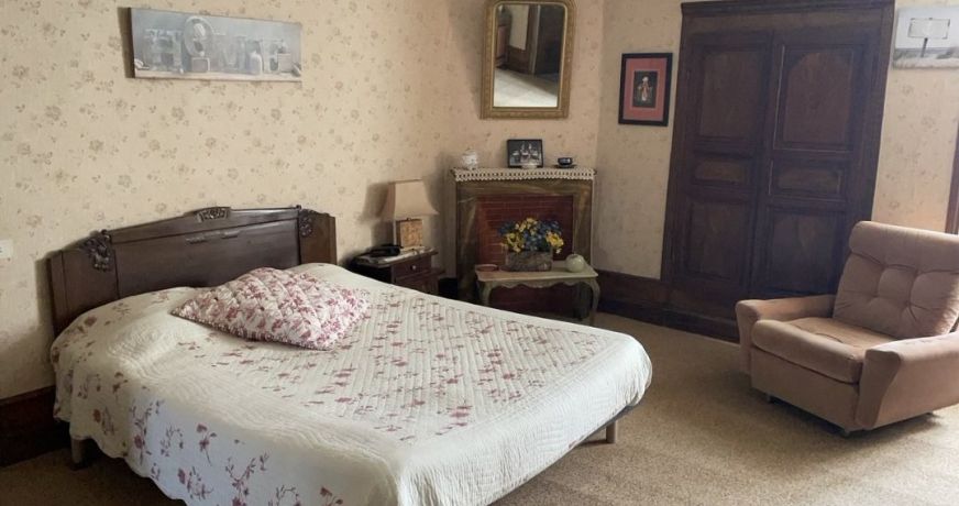 vente Manoir Marcillac La Croze