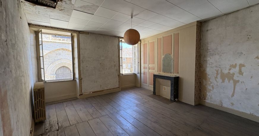 vente Maison de village Saint Yrieix La Perche