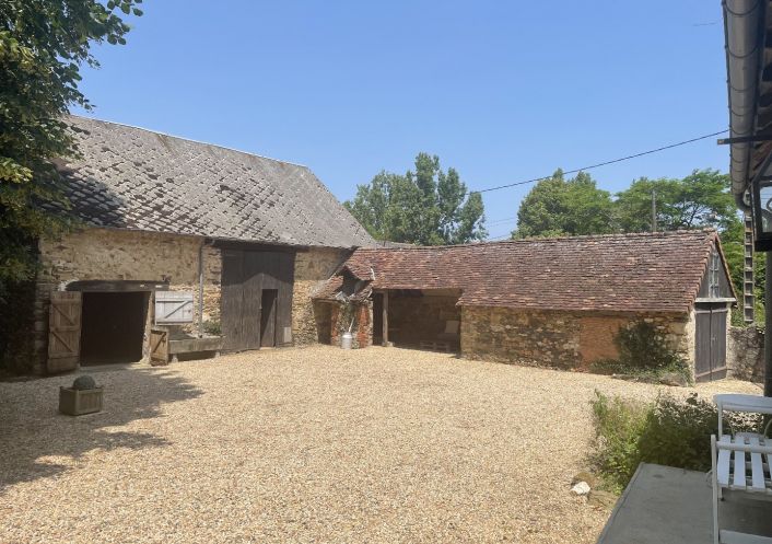 à vendre Maison en pierre Beyssenac