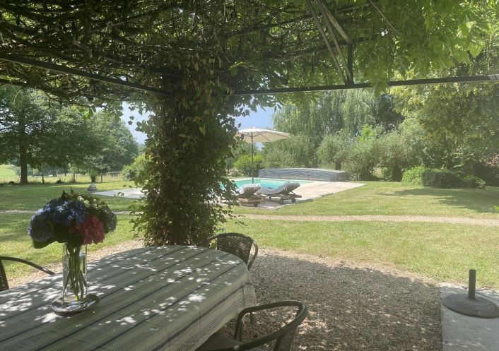 à vendre Maison en pierre Beyssenac